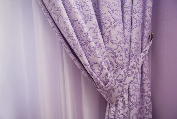 bedroom-blackout-curtains